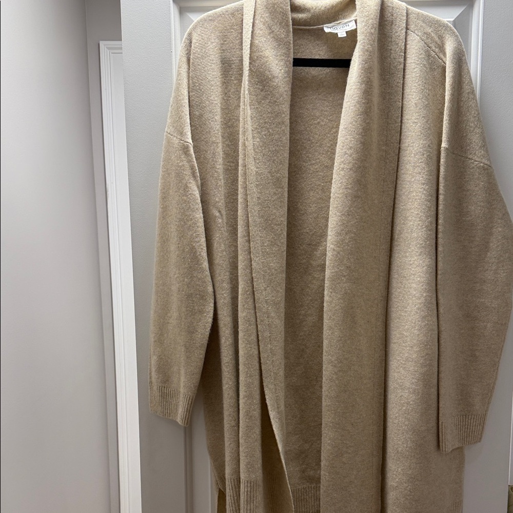 Cozy Beige Women's Cashmere Cardigan